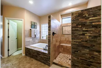 15850 W Mercer Lane, Surprise, AZ 85379 - Photo 31