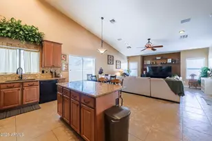 15850 W Mercer Ln, Surprise, AZ 85379 - Photo 11