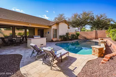 15850 W Mercer Lane, Surprise, AZ 85379 - Photo 33
