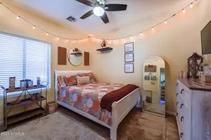 15850 W Mercer Ln, Surprise, AZ 85379 - Photo 17