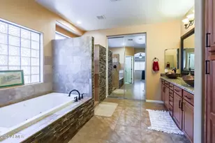 15850 W Mercer Ln, Surprise, AZ 85379 - Photo 23