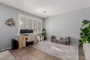 3739 W Memorial Dr, Phoenix, AZ 85086 - Photo 5