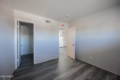 1703 W Mountain View Road #14, Phoenix, AZ 85021 - Photo 11