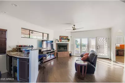 1543 E Mission Lane, Phoenix, AZ 85020 - Photo 7