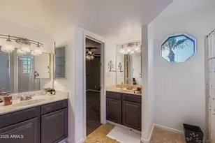 1543 E Mission Ln, Phoenix, AZ 85020 - Photo 15