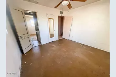 4222 N 30th Drive, Phoenix, AZ 85017 - Photo 9