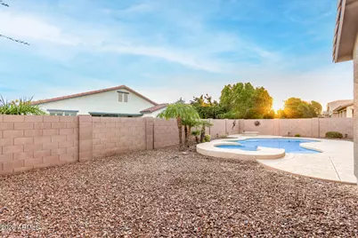 2743 E Narrowleaf Drive, Gilbert, AZ 85298 - Photo 17