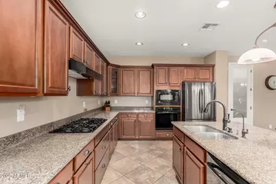 2743 E Narrowleaf Drive, Gilbert, AZ 85298 - Photo 5