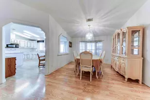 17200 W Bell Rd, Surprise, AZ 85374 - Photo 9