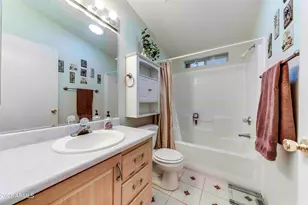 17200 W Bell Rd, Surprise, AZ 85374 - Photo 19