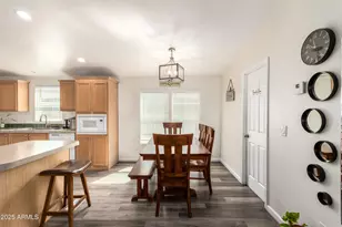 8601 N 103rd Ave, Peoria, AZ 85345 - Photo 7