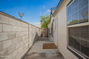 8601 N 103rd Ave, Peoria, AZ 85345 - Photo 19