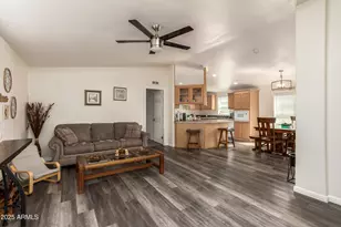 8601 N 103rd Ave, Peoria, AZ 85345 - Photo 7