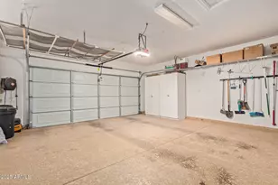 16355 W Desert Lily Dr, Surprise, AZ 85387 - Photo 25