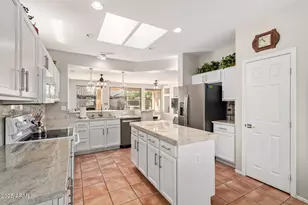 16355 W Desert Lily Dr, Surprise, AZ 85387 - Photo 9