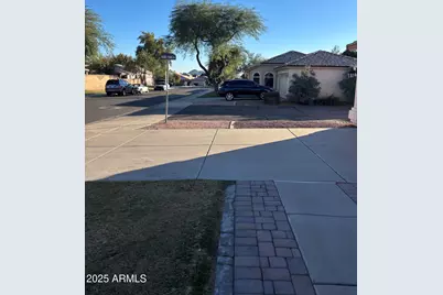 2221 E Union Hills Drive #165, Phoenix, AZ 85024 - Photo 31