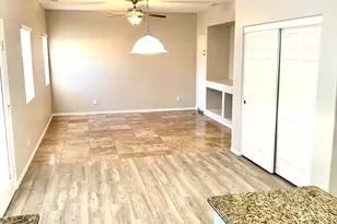 18606 W Sunnyslope Ln, Waddell, AZ 85355 - Photo 9