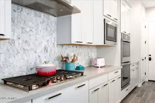 917 E Buist Ave, Phoenix, AZ 85042 - Photo 7