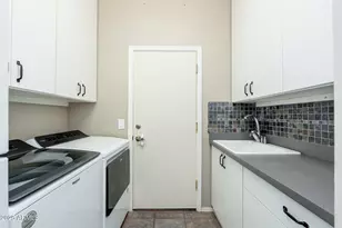 5744 E Hedgehog Pl, Scottsdale, AZ 85266 - Photo 29