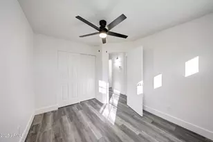 14254 North 23rd Pl, Phoenix, AZ 85022 - Photo 25