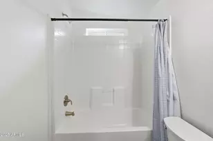 8427 W Glendale Ave, Glendale, AZ 85305 - Photo 27