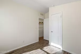 8427 W Glendale Ave, Glendale, AZ 85305 - Photo 25