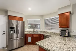 16018 N 3rd Dr, Phoenix, AZ 85023 - Photo 11