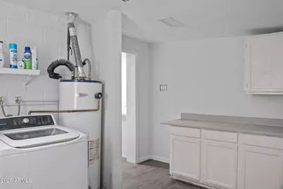 2309 W Wood Drive, Phoenix, AZ 85029 - Photo 19