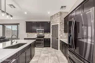 18403 W Port Au Prince Ln, Surprise, AZ 85388 - Photo 13