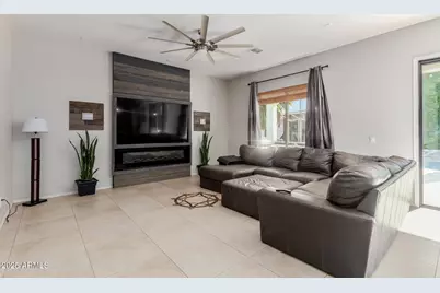 45247 W Jack Rabbit Trail, Maricopa, AZ 85139 - Photo 7