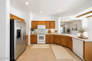 10675 E Second Water Trail, Gold Canyon, AZ 85118 - Photo 7
