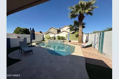 1112 W Villa Maria Drive, Phoenix, AZ 85023 - Photo 1