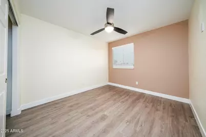 1112 W Villa Maria Drive, Phoenix, AZ 85023 - Photo 23