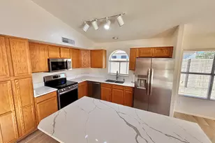 7873 W Adobe Dr, Glendale, AZ 85308 - Photo 5