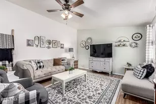 10362 W Oakmont Dr, Sun City, AZ 85351 - Photo 3