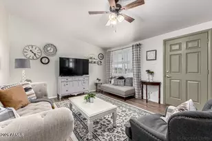 10362 W Oakmont Dr, Sun City, AZ 85351 - Photo 5