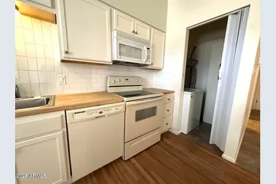 10362 W Oakmont Drive, Sun City, AZ 85351 - Photo 5