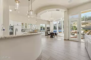 14020 S Canyon Dr, Phoenix, AZ 85048 - Photo 11