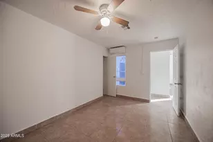 2537 E Willetta St, Phoenix, AZ 85008 - Photo 13