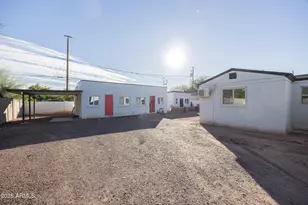 2537 E Willetta St, Phoenix, AZ 85008 - Photo 1