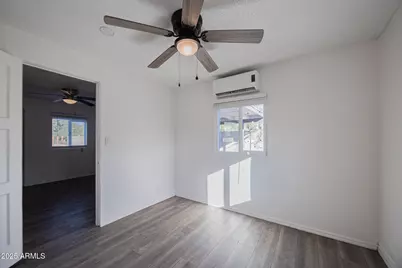 2537 E Willetta Street #1, Phoenix, AZ 85008 - Photo 11