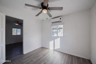 2537 E Willetta St, Phoenix, AZ 85008 - Photo 11