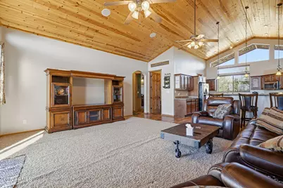 2276 Thunderbird Way, Overgaard, AZ 85933 - Photo 17