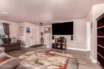 5731 W Aster Drive, Glendale, AZ 85304 - Photo 11