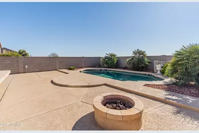35903 W Velazquez Drive, Maricopa, AZ 85138 - Photo 17