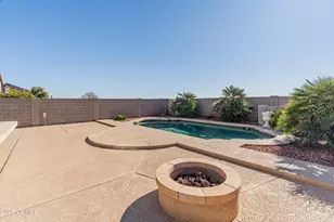 35903 W Velazquez Dr, Maricopa, AZ 85138 - Photo 17