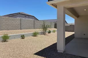 1070 W Falls Canyon Dr, Casa Grande, AZ 85122 - Photo 5