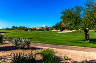 5450 E Deer Valley Dr, Phoenix, AZ 85054 - Photo 29