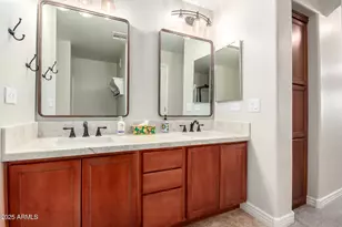 5450 E Deer Valley Dr, Phoenix, AZ 85054 - Photo 15