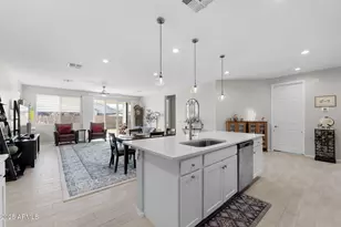 2049 E Entoro Dr, Casa Grande, AZ 85122 - Photo 13